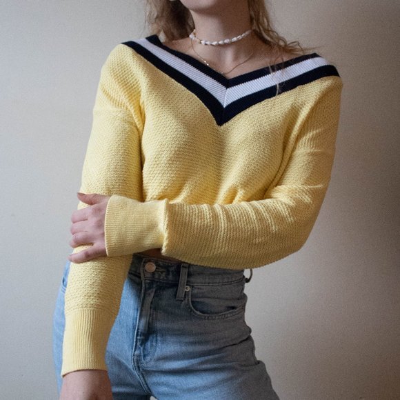 Yellow Sweater - Picture 1 of 5